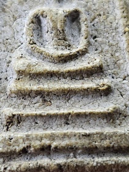 สมเด็จวัดระฆัง พิมพ์ใหญ่ เกศทะลุซุ้ม หลังกาบหมาก (พิมพ์ช่างหลวงวิจารณ์) รูปที่ 4