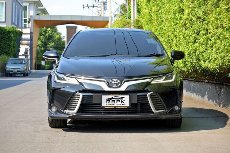 Toyota Altis 2020 1.8 GR Sport CVT Sedan เบนซิน ไม่ติดแก๊ส เกียร์อัตโนมัติ ดำ รูปที่ 3