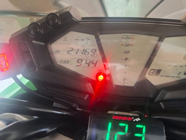 Kawasaki Z800 มือสองปี 2014 รูปที่ 10