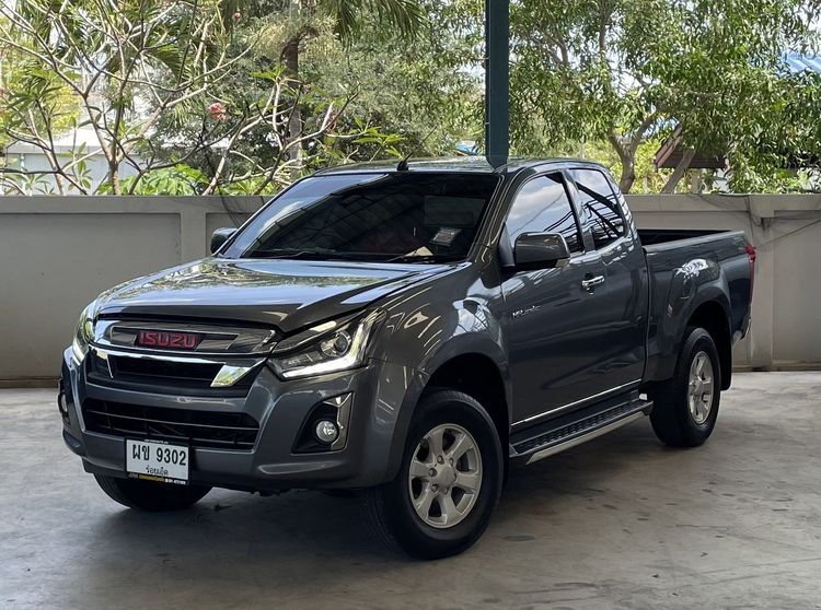 รถ Isuzu D-MAX 1.9 Hi-Lander Z สี เทา