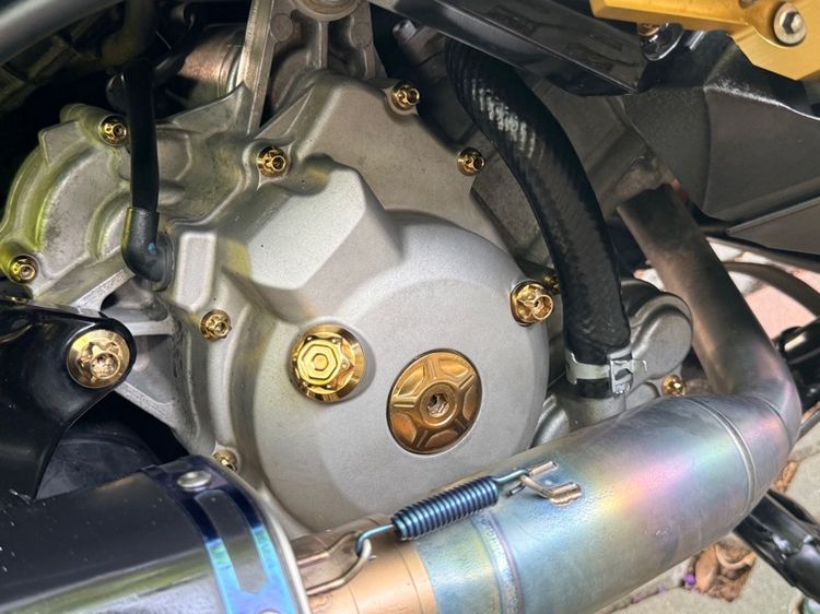 xmax300 รูปที่ 8