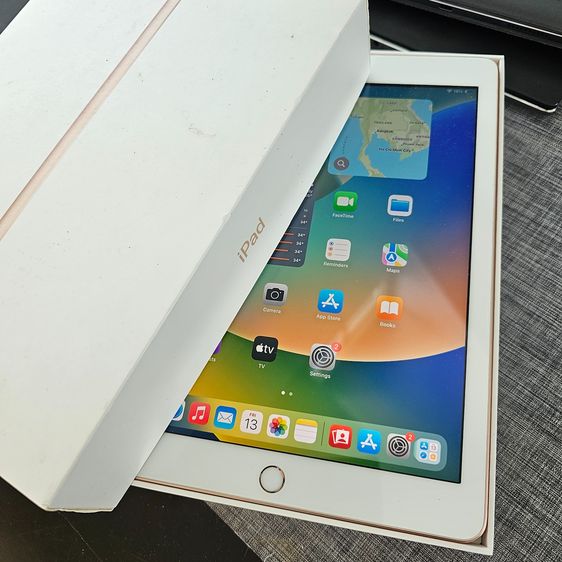 Apple iPad Gen6 wifi 32 GB
