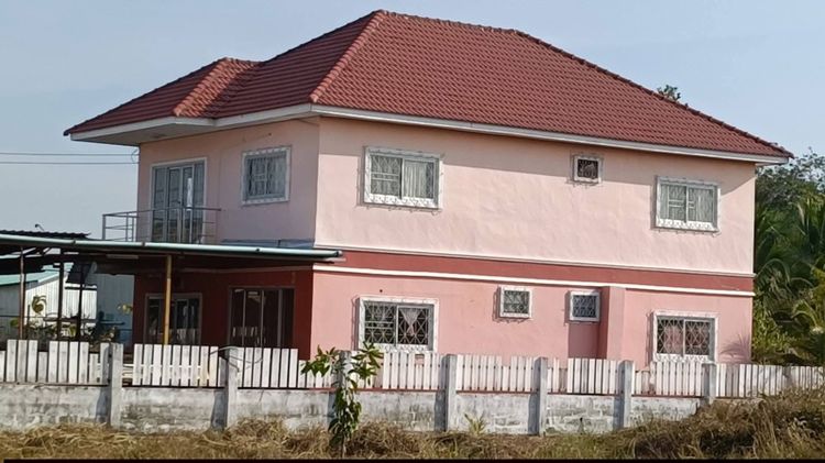 บ้านเดี่ยวสองชั้น มือสอง ทำเลเงินทำเลทอง