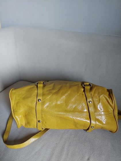 กระเป๋า miu miu โบว์ สีเหลือง รูปที่ 6