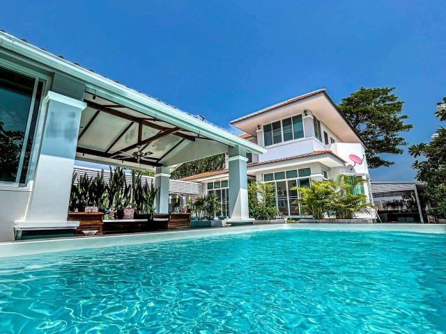  
💜 ให้เช่าพูลวิลล่า (สระว่ายน้ำระบบน้ำเกลือ) เชียงใหม่ - ใกล้ตลาดรวมโชค