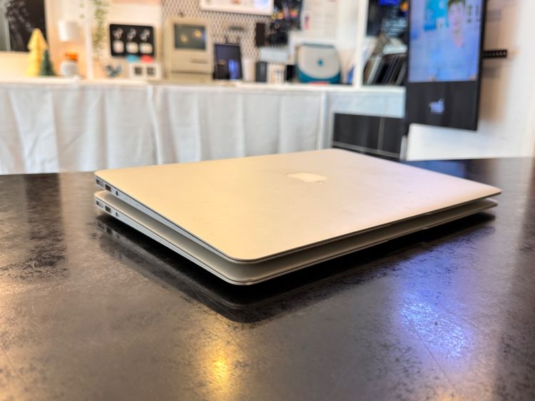 MacBook Air 13” 2017 สภาพสวย ทั้งคู่ รูปที่ 4