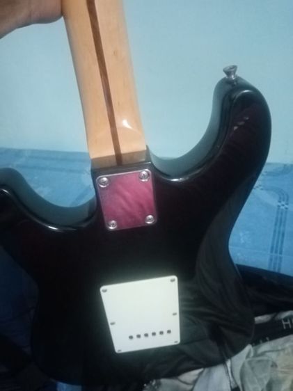 ขายกีต้าร์​ไฟฟ้า​ รูปที่ 5