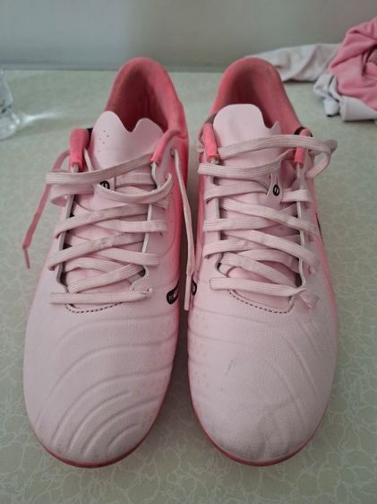 รองเท้าฟุตบอล  รูปที่ 7