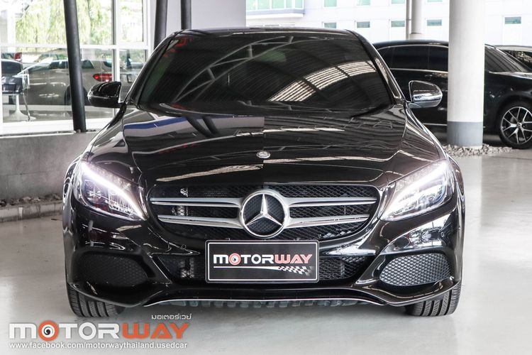 Mercedes-Benz C-Class 2017 C350 Sedan ปลั๊กอินไฮบริด (PHEV) เกียร์อัตโนมัติ ดำ รูปที่ 3