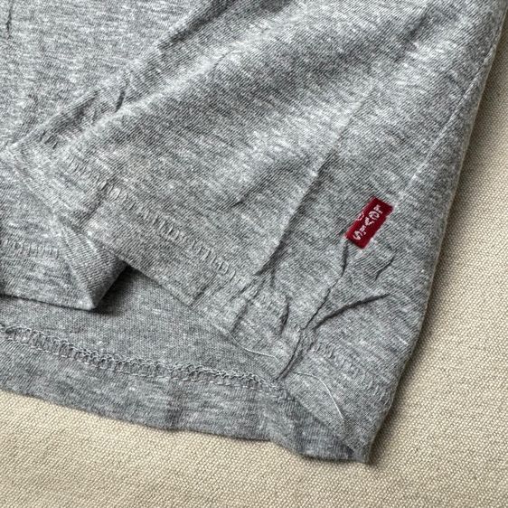 เสื้อยืด Levi's Size XXL รูปที่ 4