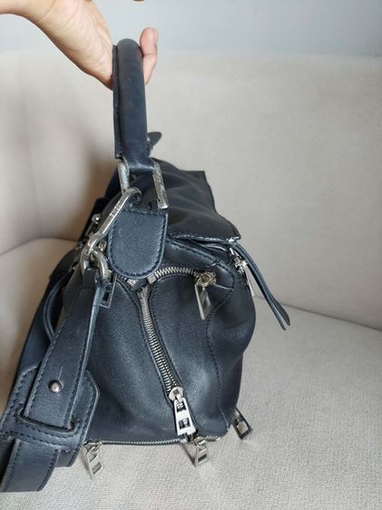 กระเป๋าสะพาย Loewe สีดำ  รูปที่ 6