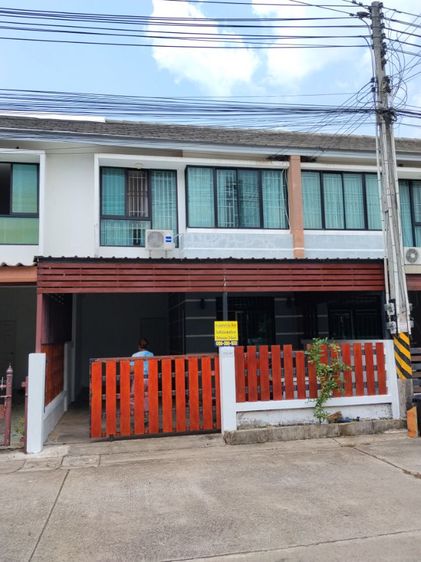 ให้เช่าทาวน์เฮ้าส์ใจกลางเมื่องศรีราชา