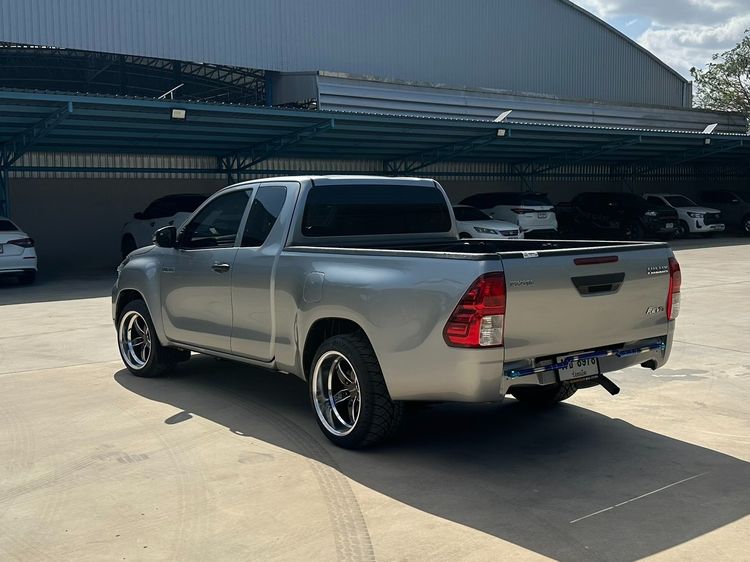 Toyota Hilux Revo 2023 Smart Cab 2.4 Entry Z Edition Pickup ดีเซล ไม่ติดแก๊ส เกียร์ธรรมดา บรอนซ์เงิน รูปที่ 4
