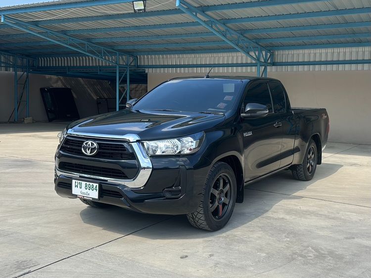 รถ Toyota Hilux Revo Smart Cab 2.4 Entry Z Edition สี ดำ
