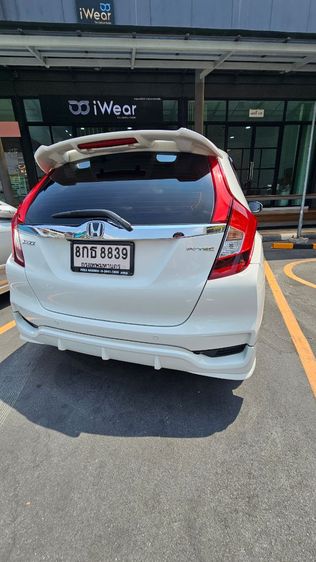 Honda Jazz 2019 1.5 V+ เบนซิน ไม่ติดแก๊ส เกียร์อัตโนมัติ ขาว รูปที่ 4