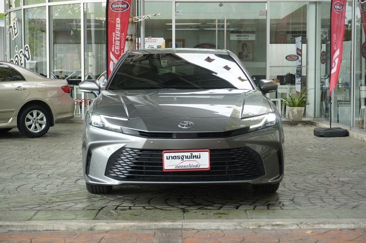 Toyota Camry 2025 2.5 HV Sedan ไฮบริด ไม่ติดแก๊ส เกียร์อัตโนมัติ เทา รูปที่ 3