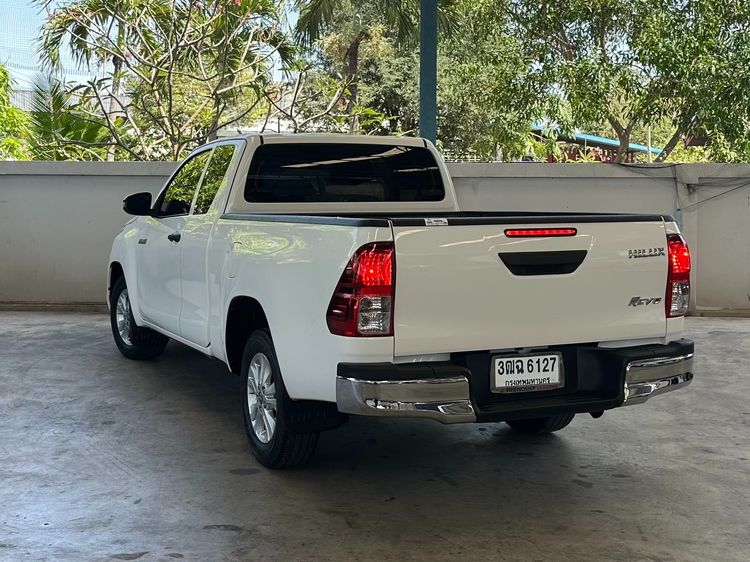 Toyota Hilux Revo 2021 Smart Cab 2.4 Entry Z Edition Pickup ดีเซล ไม่ติดแก๊ส เกียร์ธรรมดา ขาว รูปที่ 4