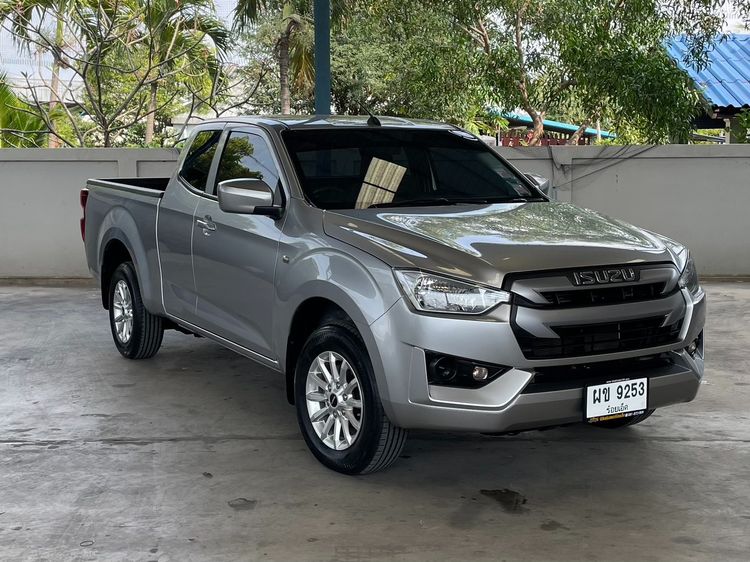 Isuzu D-MAX 2020 1.9 S Pickup ดีเซล ไม่ติดแก๊ส เกียร์ธรรมดา บรอนซ์เงิน รูปที่ 3