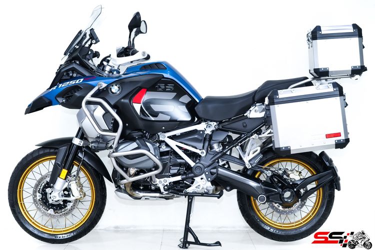 BMW R1250 GSA Rallye Normal ปี2024 วิ่งน้อย 900km ไมล์แท้ เจ้าของเดียว ท่อ AKRAPOVIC แท้ ปี๊บแท้ศูนย์ 3 ใบ สภาพป้ายแดง โครตใหม่ รูปที่ 13