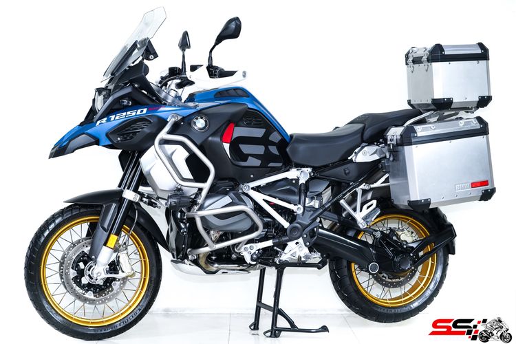 BMW R1250 GSA Rallye Normal ปี2024 วิ่งน้อย 900km ไมล์แท้ เจ้าของเดียว ท่อ AKRAPOVIC แท้ ปี๊บแท้ศูนย์ 3 ใบ สภาพป้ายแดง โครตใหม่ รูปที่ 3