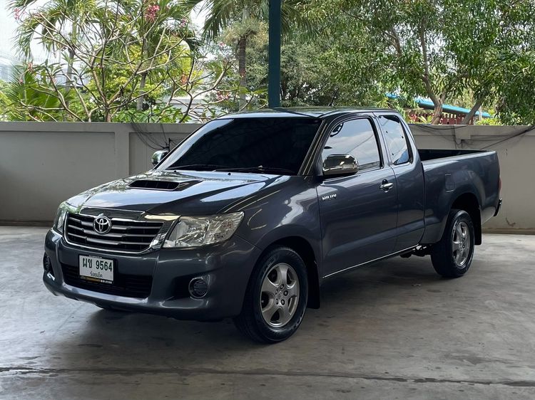 รถ Toyota Hilux Vigo Champ Smart Cab 2.5 E สี เทา