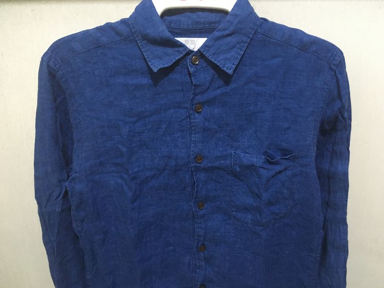 เสื้อเชิ้ต ผ้าลินิน  แบรนด์ UNIQLO สีน้ำเงินเข้ม รูปที่ 3