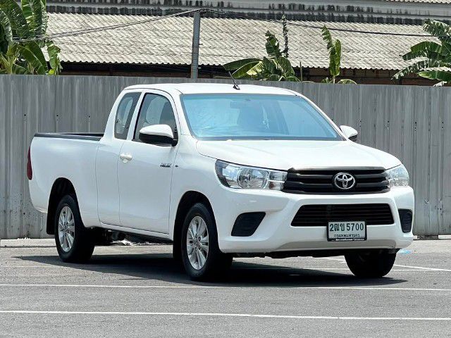 Toyota Hilux Revo 2017 2.4 J Pickup ดีเซล ไม่ติดแก๊ส เกียร์ธรรมดา ขาว รูปที่ 2