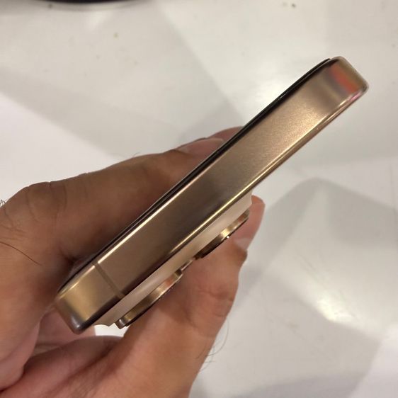 iphone 16 pro 128gb สีdesert titanium สภาพใหม่ สุขภาพแบตเตอรี่90เปอร์เซ็นต์ รูปที่ 3