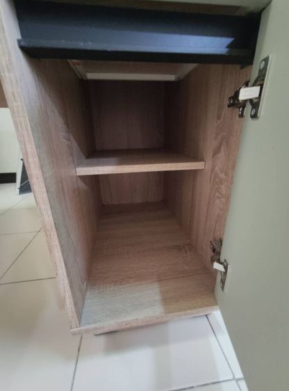 โต๊ะคอมเอนกประสงค์ Koncept แถมเก้าอี้  ขาย1200.มารับบางบัวทอง นนทบุรี รูปที่ 7