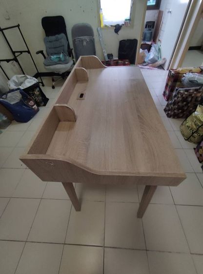 โต๊ะคอมเอนกประสงค์ Koncept แถมเก้าอี้  ขาย1200.มารับบางบัวทอง นนทบุรี รูปที่ 5