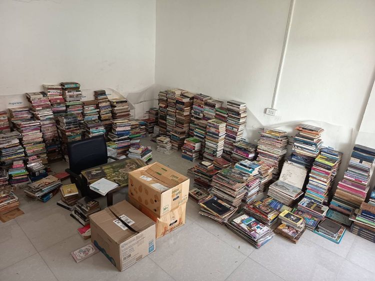 เหมาหนังสือ กิโลละ10บาท รวม 10,000 โล  รูปที่ 3