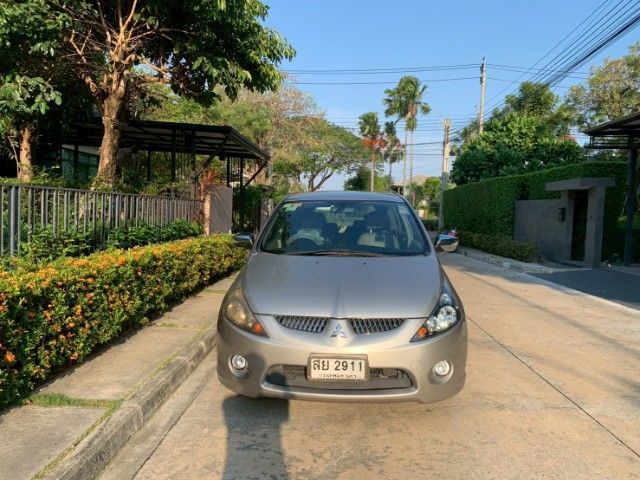 Mitsubishi Space Wagon 2006 2.4 GLS Utility-car เบนซิน เกียร์อัตโนมัติ บรอนซ์เงิน รูปที่ 3