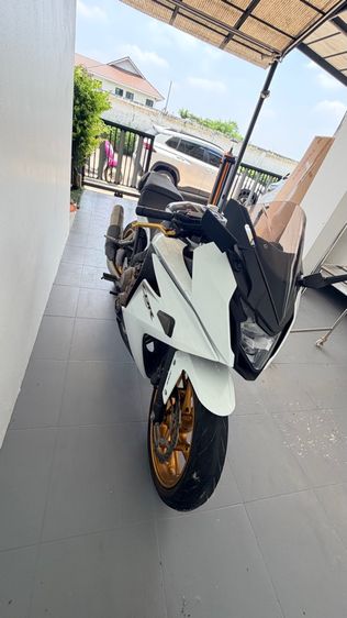 Honda  CBR650F รูปที่ 3