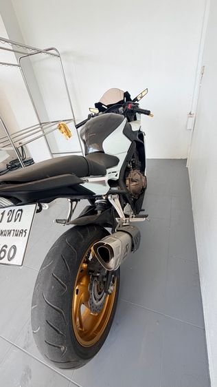 Honda  CBR650F รูปที่ 6