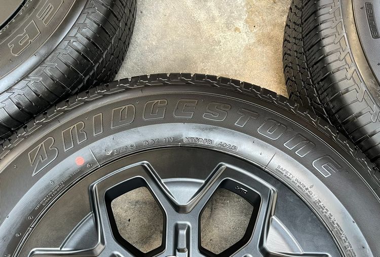 ✨ล้อแม็กพร้อมยางป้ายแดง✨Toyota TRAVO รุ่นใหม่ล่าสุด ขอบ 18💖สวยกริ๊บ💖 รูปที่ 6