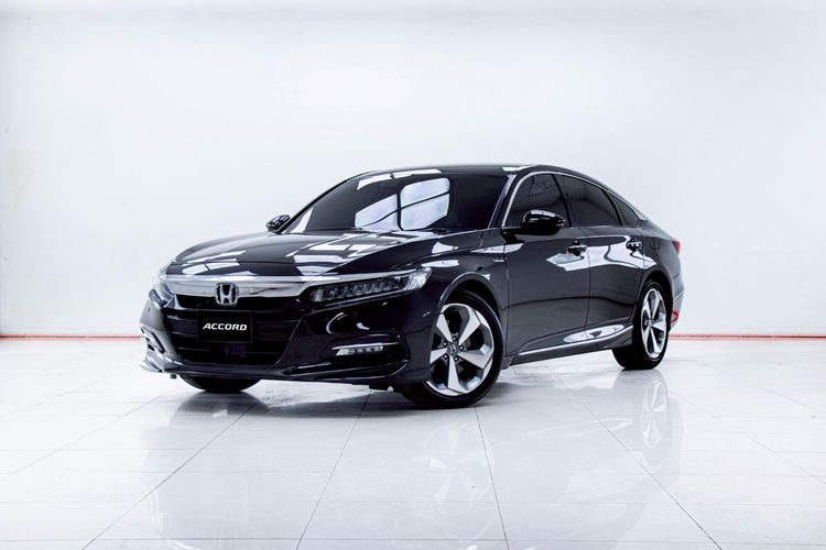 รถ Honda Accord 2.0 Hybrid สี ดำ