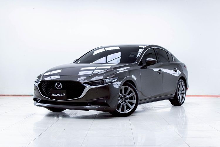 รถ Mazda Mazda3 2.0 SP สี น้ำตาล
