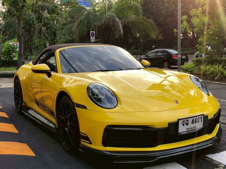 Porsche 911 Carrera S 2020 3.0 เบนซิน เกียร์อัตโนมัติ เหลือง รูปที่ 3