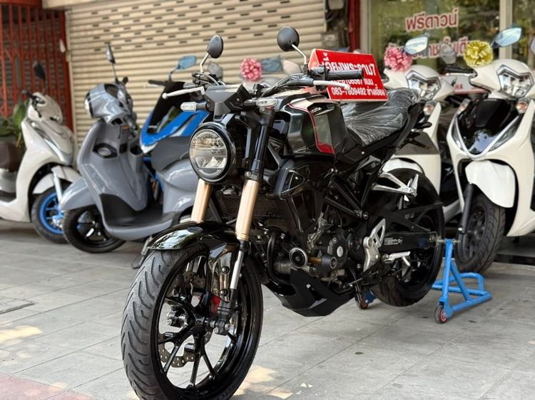 CB150R สี ดำ รถบ้านมือเดียวใช้เอง รูปที่ 12