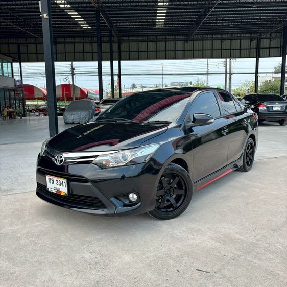 รถ Toyota Vios 1.5 G สี ดำ