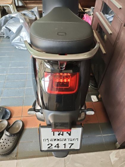 ขายมอเตอร์ไซค์ไฟฟ้า EM Qarez สีดำแดง สภาพใหม่ไม่ได้ใช้ วิ่งไปแค่ 30โล มีทะเบียนอุปกรณ์ครบ ขายเพราะอยากเปลี่ยนแนวทรงอื่น แต่ใช้งานดีปกติ นัดเจอรับรถ รามอินทรา109 ประกันมอเตอร์ แบตเตอรี่ มีครบ รูปที่ 6