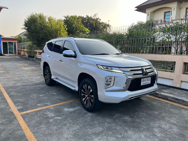 Mitsubishi Pajero Sport 2020 2.4 GT Premium 2WD Utility-car ดีเซล เกียร์อัตโนมัติ ขาว รูปที่ 3