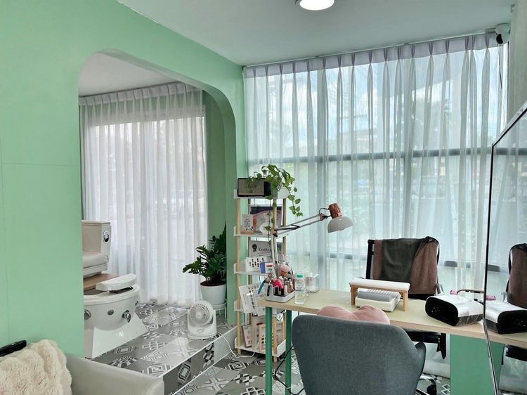 เซ้งร้านทำเล็บ ในปั้มปตท. ปัญญาอินทรา ค่าเช่าวันล่ะไม่ถึง 500 บ มีพื้นที่ข้างร้านจัดสวน รูปที่ 3