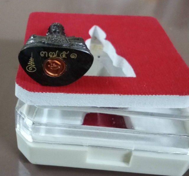 พระกริ่งหลวงพ่อโสธร  รุ่นอุดมโภคทรัพย์ วัดโสธรวราราม แท้พร้อมกล่องเดิม รูปที่ 3