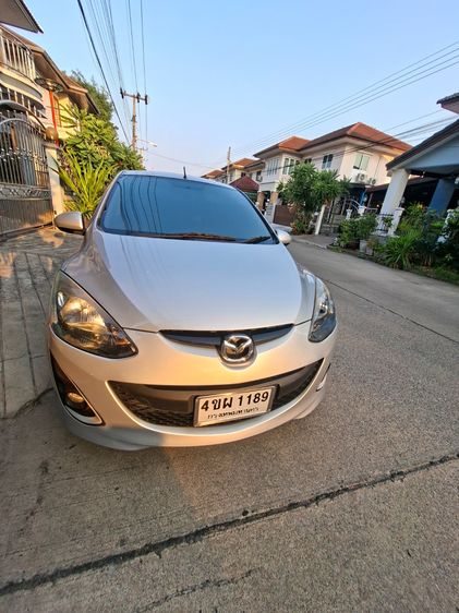 Mazda Mazda 2 2012 1.5 Elegance Groove Sedan เบนซิน ไม่ติดแก๊ส เกียร์อัตโนมัติ บรอนซ์เงิน รูปที่ 2