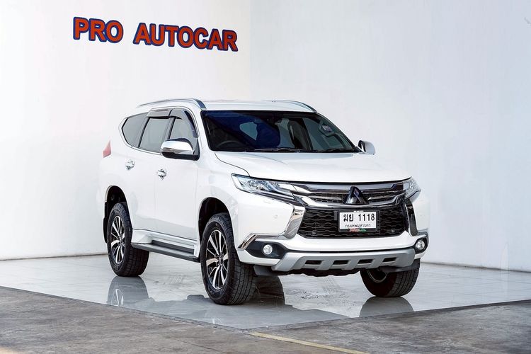 Mitsubishi Pajero Sport 2018 2.4 GT Premium Utility-car ดีเซล ไม่ติดแก๊ส เกียร์อัตโนมัติ ขาว รูปที่ 2