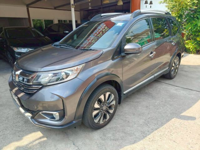 Honda BR-V 2019 1.5 SV Utility-car เบนซิน ไม่ติดแก๊ส เกียร์อัตโนมัติ เทา รูปที่ 2