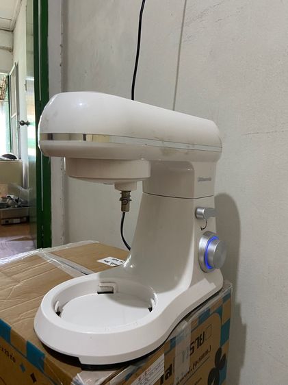 เครื่องผสมแป้ง ใช้น้อยมาก มีแต่หัวตะกร้อตามรูป ตำหนิ ตัวเลขความแรงเบอร์เลือนหาย ราคา 1600 บาท รูปที่ 2