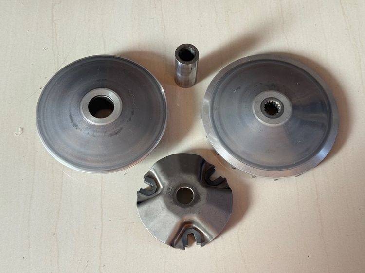 อื่นๆ ชุดชามหน้า aerox เดิมแท้ศูนย์ มือสอง