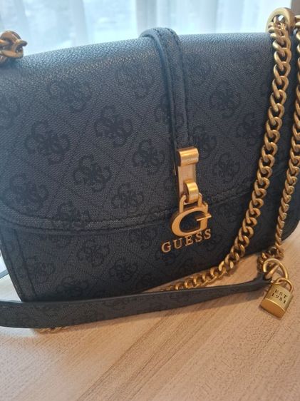 กระเป๋าสะพายยี่ห้อ guess ของแท้สภาพนางฟ้า รูปที่ 2